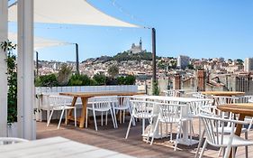 Grand T1 - Vieux-Port - salle de sport&rooftop